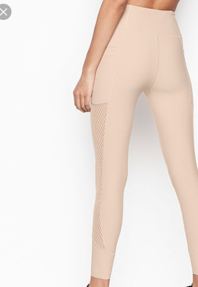 Victoria Secret Total Knock Out 7/8 Tight